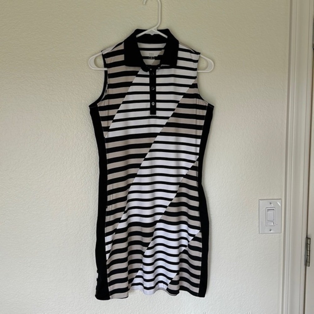 Tail stripe golf tennis dress with side, zipper pockets, size small